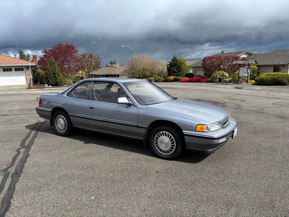 1990 Acura Legend 1st Gen - Image 3 of 9
