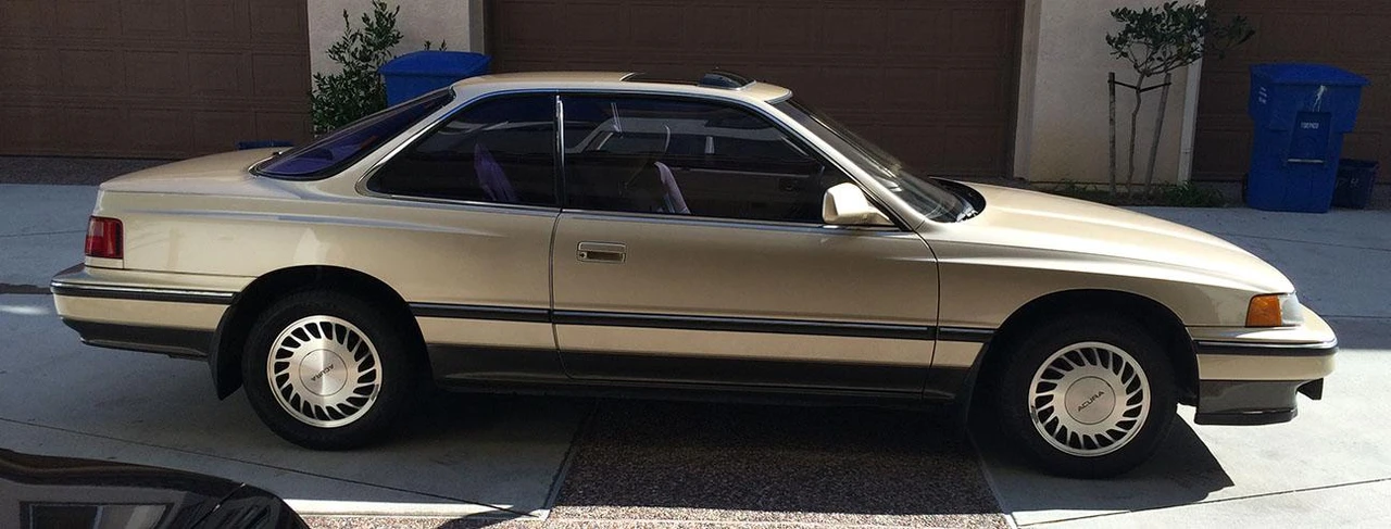 1990 Acura Legend 1st Gen - Image 17 of 30