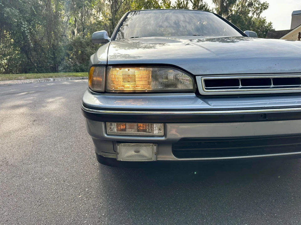 1990 Acura Legend 1st Gen - Image 18 of 31