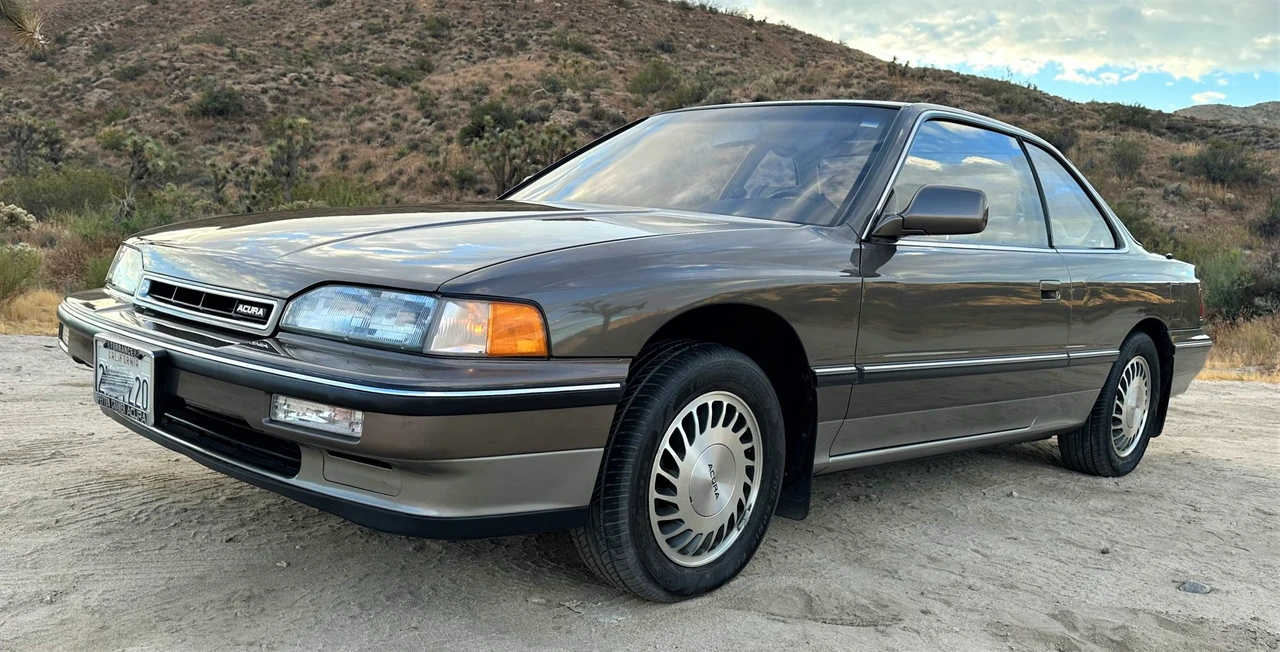 1990 Acura Legend 1st Gen - Image 7 of 31