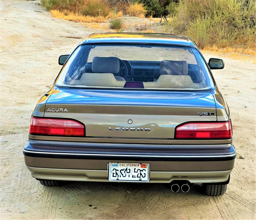 1990 Acura Legend 1st Gen - Image 22 of 31