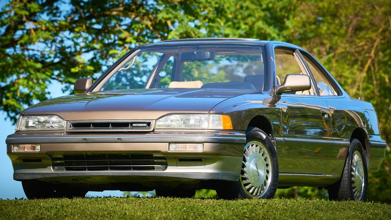 1990 Acura - Image 2 of 31