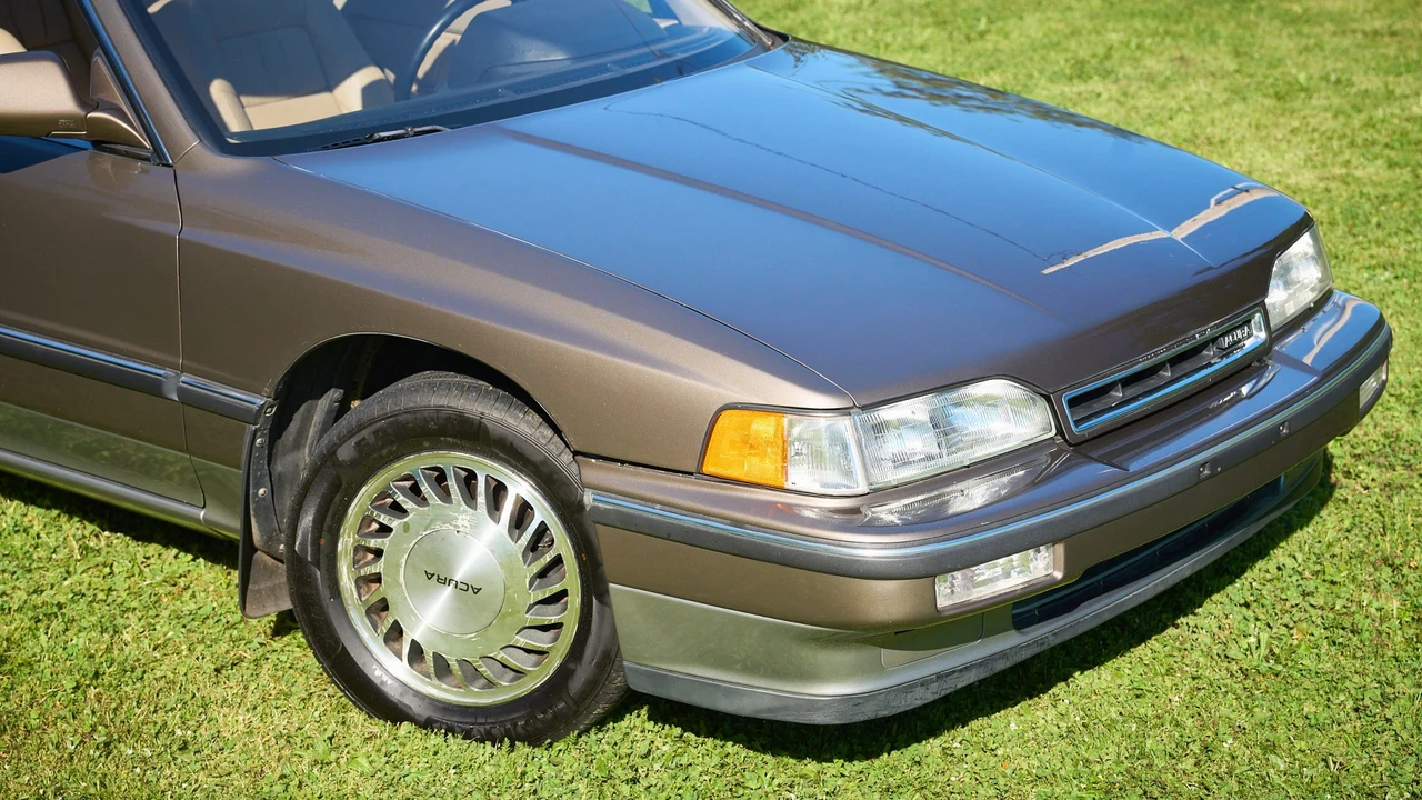 1990 Acura - Image 23 of 31