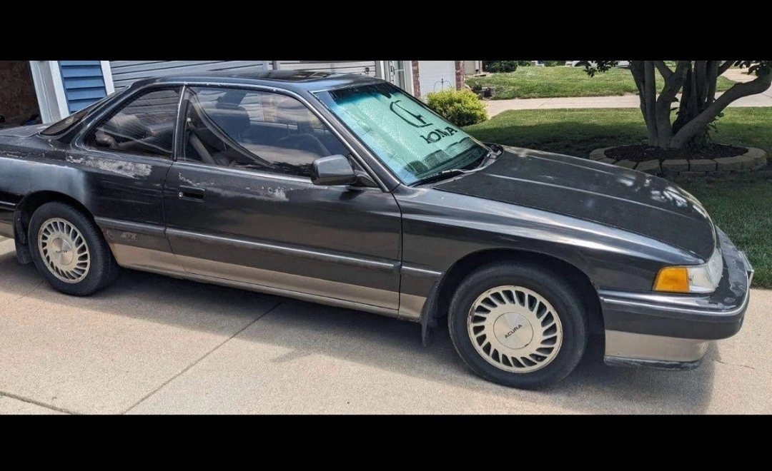 1990 Acura Legend 1st Gen - Image 2 of 20