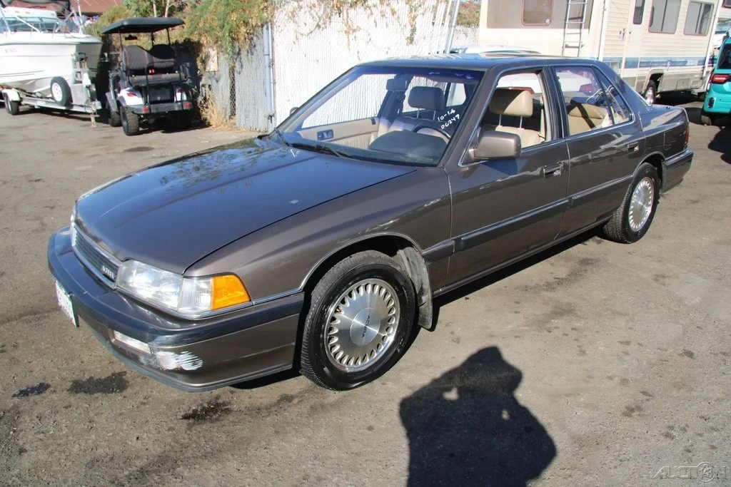 1990 Acura Legend 1st Gen - Image 2 of 21