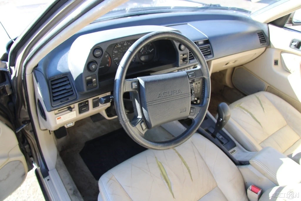 1990 Acura Legend 1st Gen - Image 13 of 21