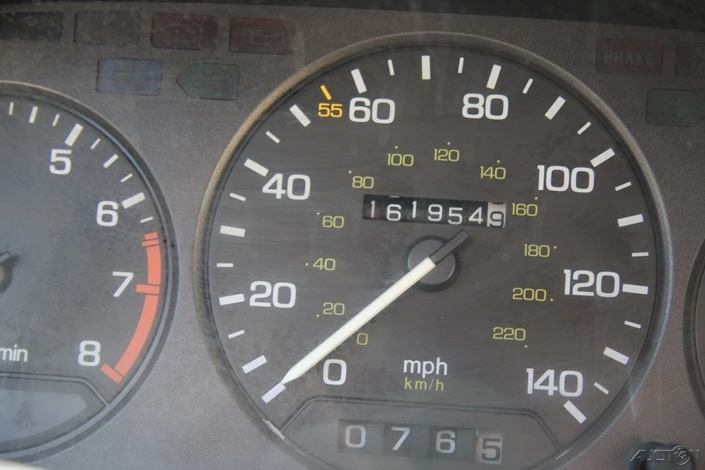 1990 Acura Legend 1st Gen - Image 15 of 21