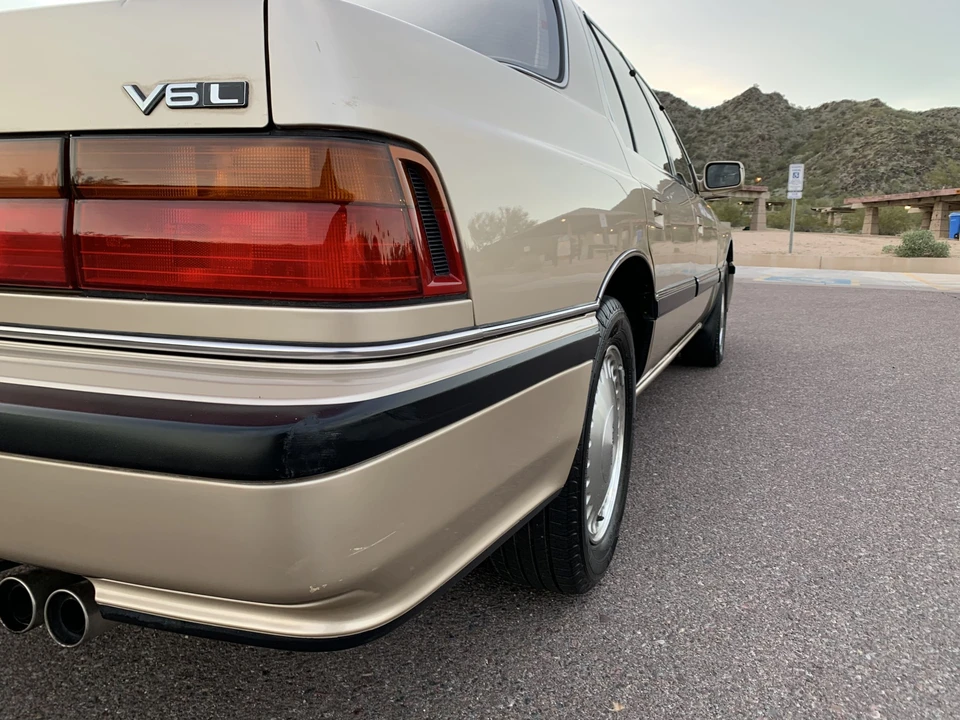 1990 Acura Legend 1st Gen - Image 29 of 31