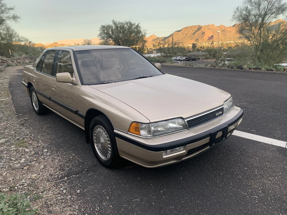 1990 Acura Legend 1st Gen - Image 5 of 31