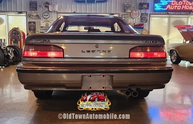 1990 Acura Legend 1st Gen - Image 4 of 20