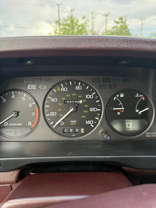 1990 Acura Legend 1st Gen - Image 9 of 11