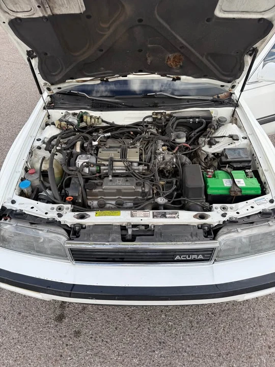 1990 Acura Legend 1st Gen - Image 10 of 11