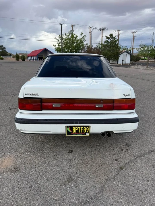 1990 Acura Legend 1st Gen - Image 5 of 11