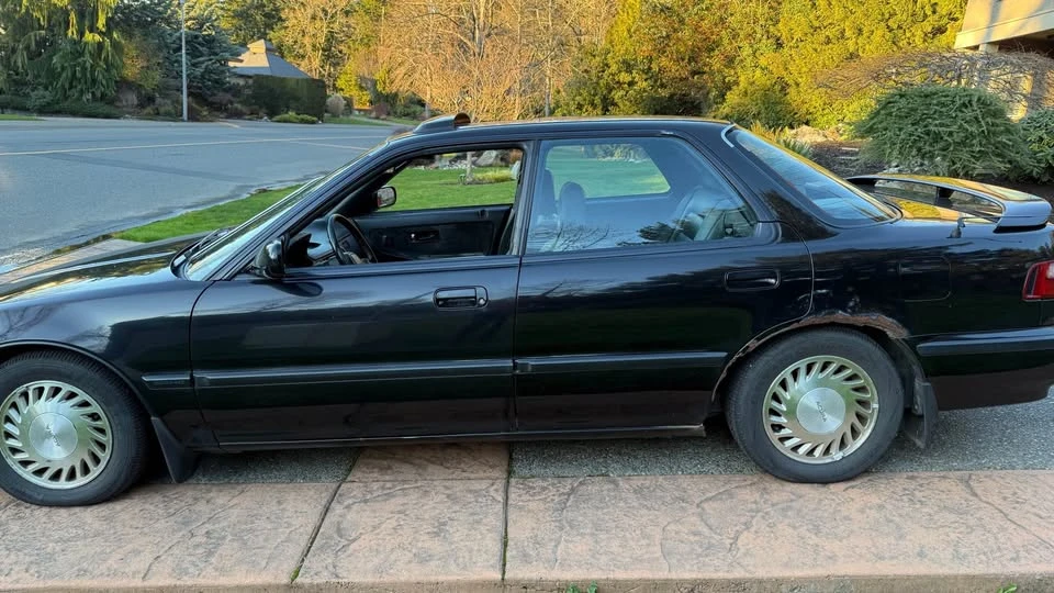 1990 Acura Integra 2nd Gen - Image 3 of 4