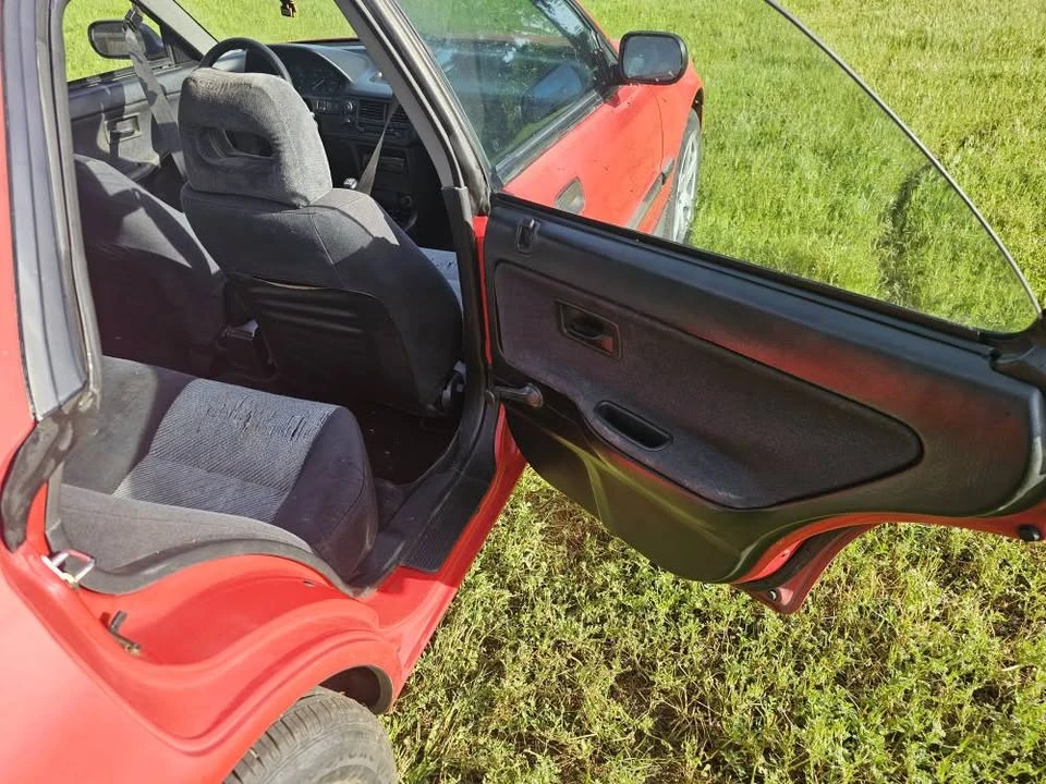 1990 Acura Integra 2nd Gen - Image 8 of 14