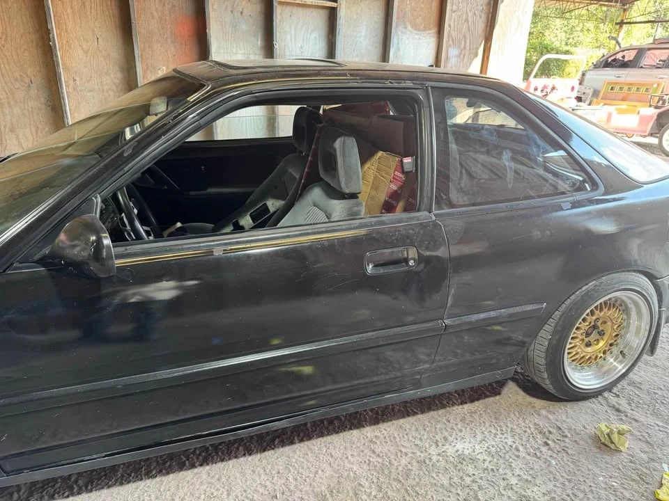 1990 Acura Integra 2nd Gen - Image 2 of 10