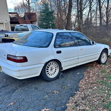 1990 Acura Integra RS Sedan 4D