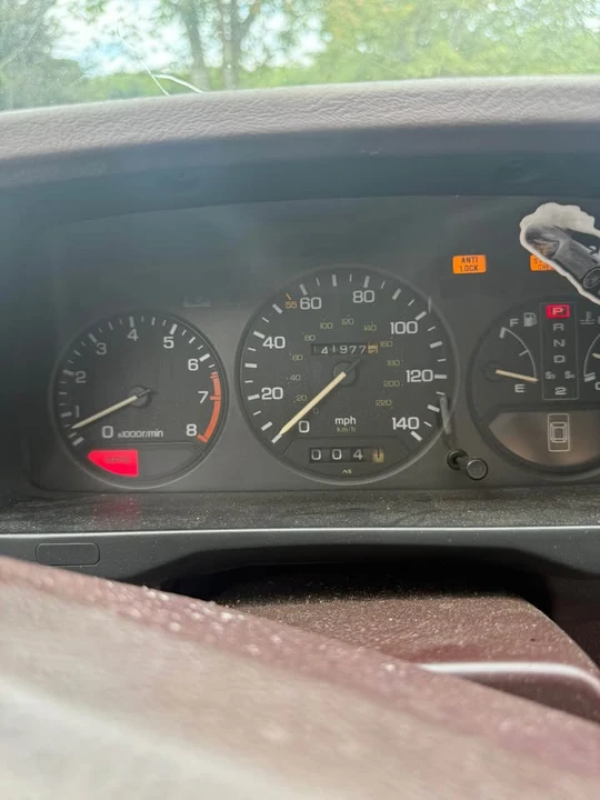 1990 Acura Legend 1st Gen - Image 9 of 9