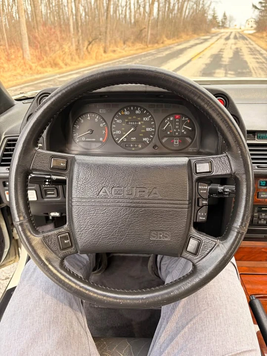1990 Acura Legend 1st Gen - Image 19 of 20