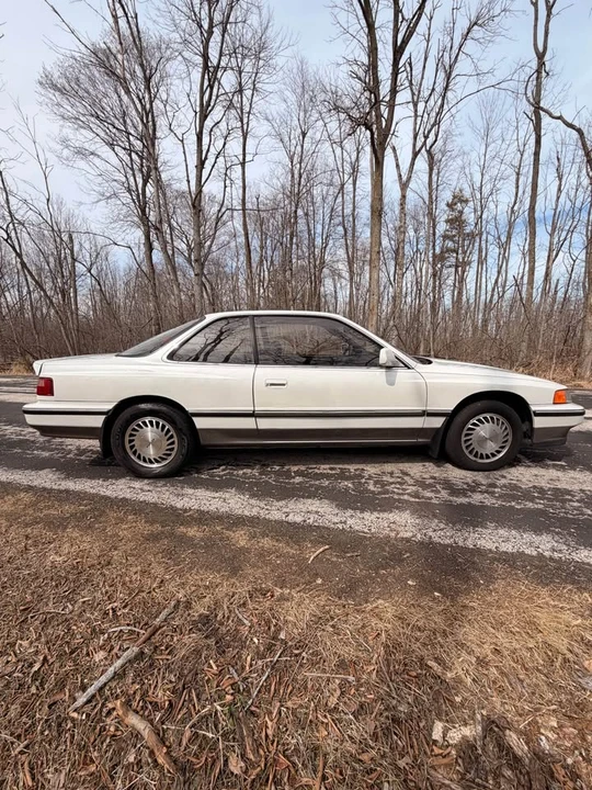 1990 Acura Legend 1st Gen - Image 11 of 20