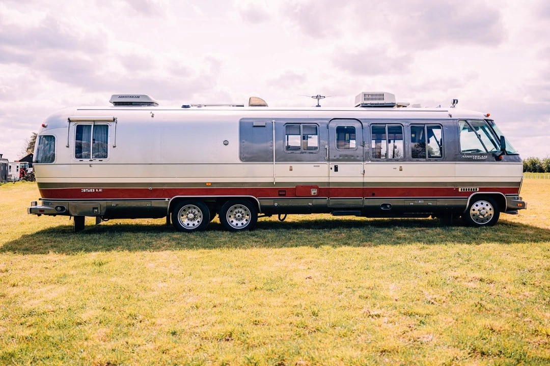 1990 Airstream - Image 9 of 30