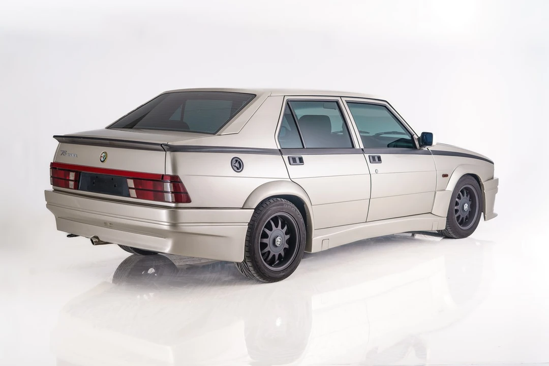 1990 Alfa Romeo 75/Milano - Image 4 of 30