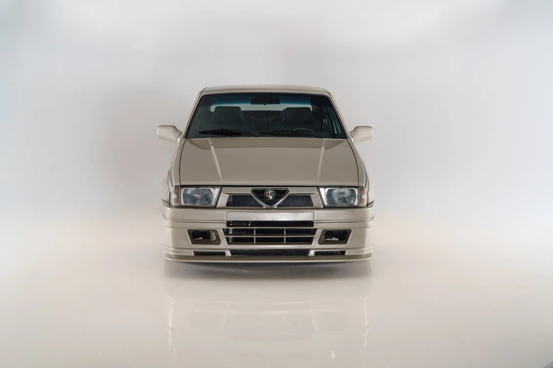 1990 Alfa Romeo 75/Milano - Image 2 of 30