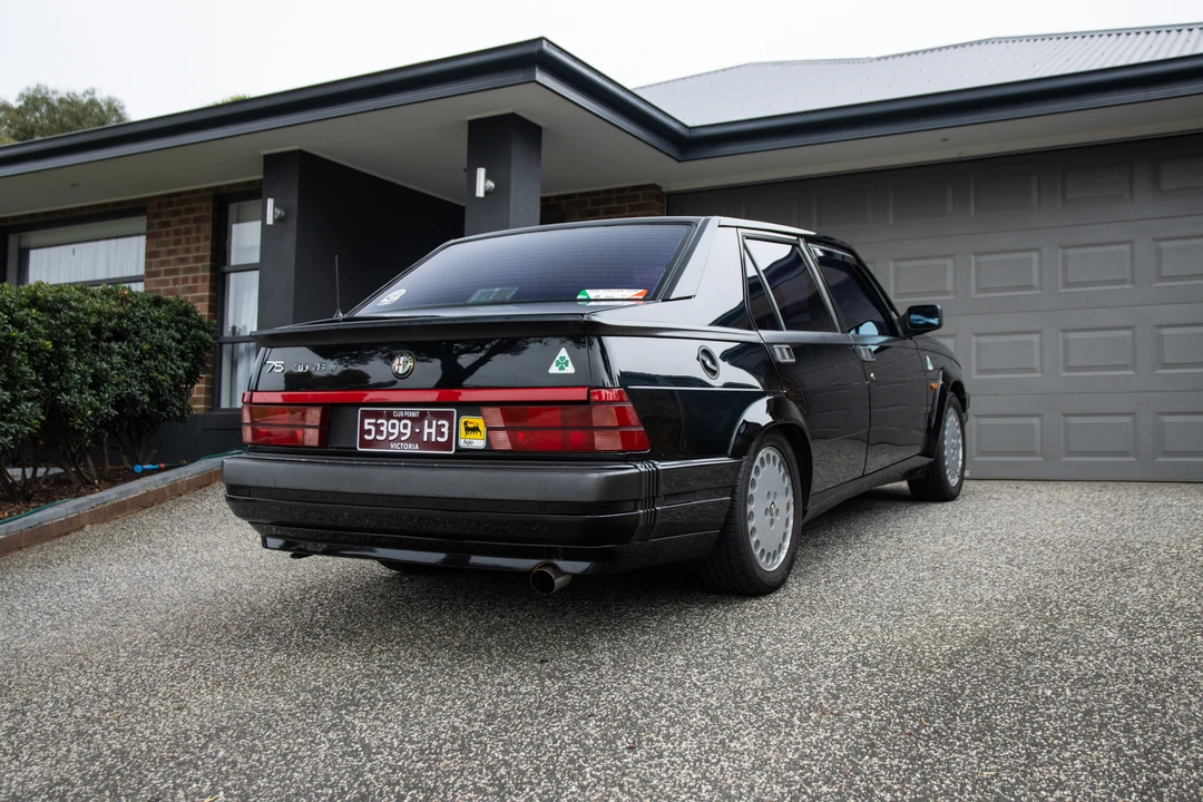 1990 Alfa Romeo 75/Milano - Image 5 of 31