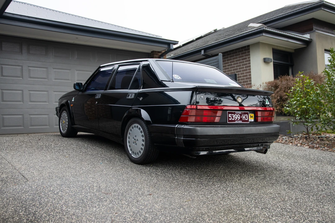 1990 Alfa Romeo 75/Milano - Image 7 of 31