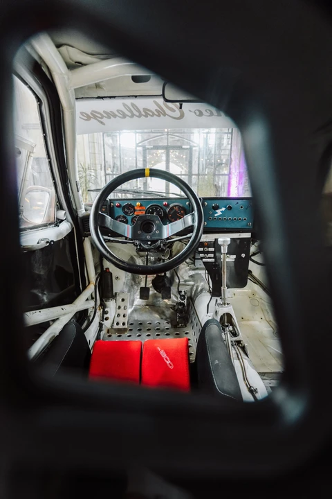 1990 Alfa Romeo 75/Milano - Image 14 of 31