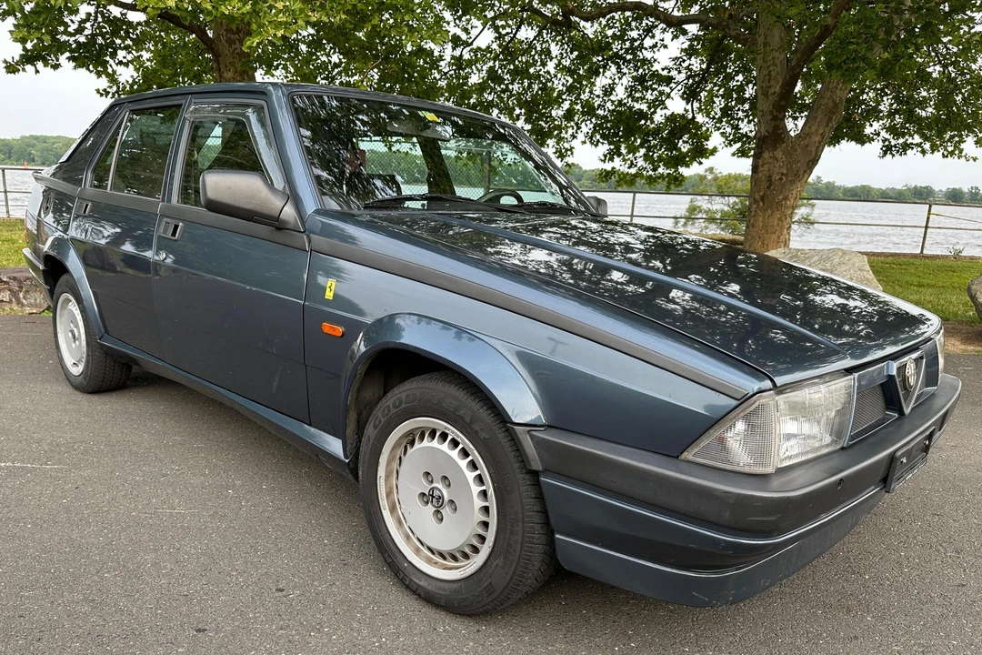 1990 Alfa Romeo 75/Milano - Image 20 of 31