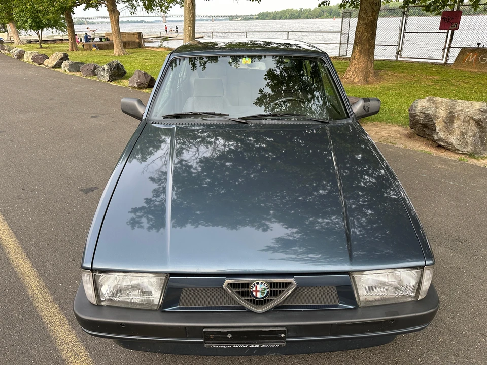 1990 Alfa Romeo 75/Milano - Image 6 of 31