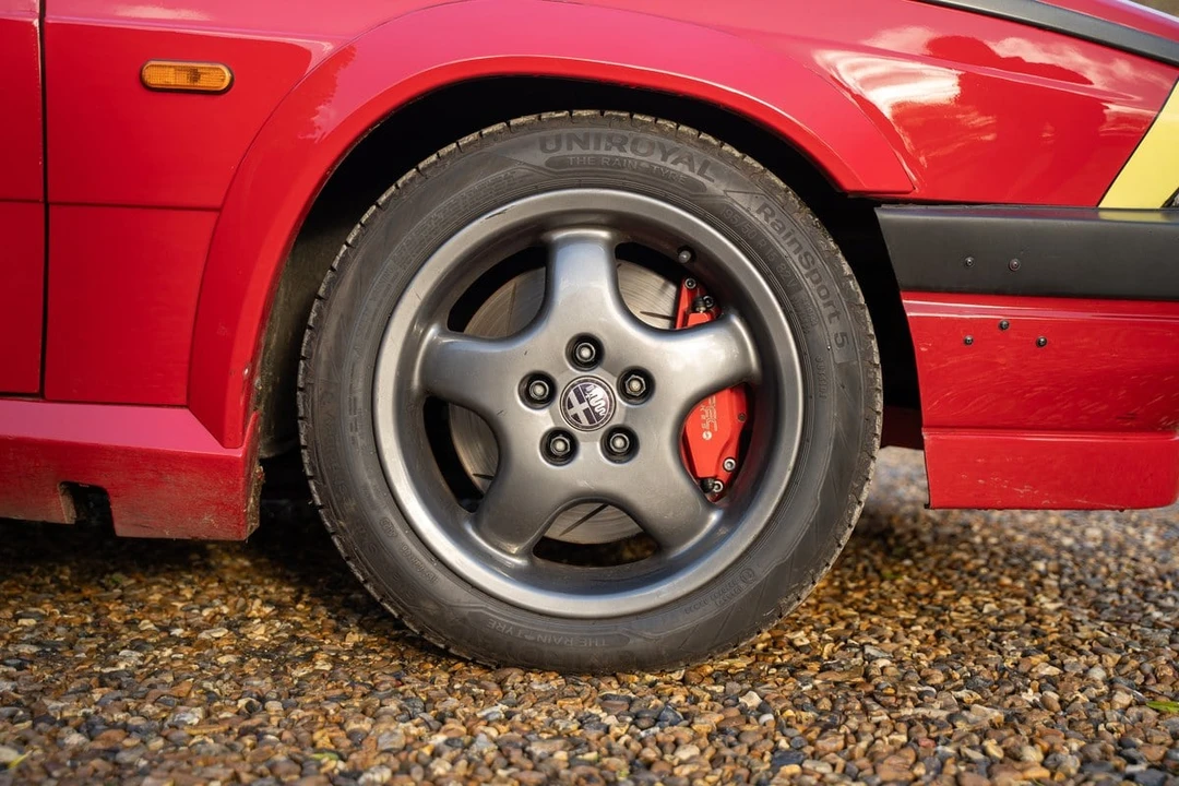 1990 Alfa Romeo 75/Milano - Image 13 of 30
