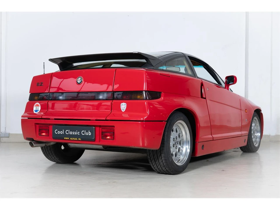 1990 Alfa Romeo SZ - Image 5 of 31