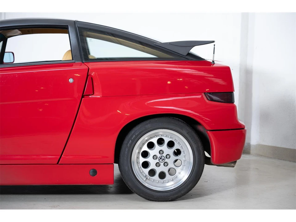 1990 Alfa Romeo SZ - Image 22 of 31