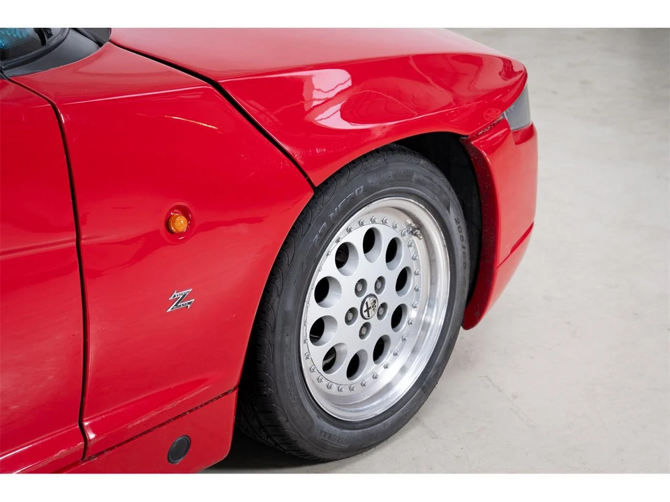 1990 Alfa Romeo SZ - Image 16 of 31