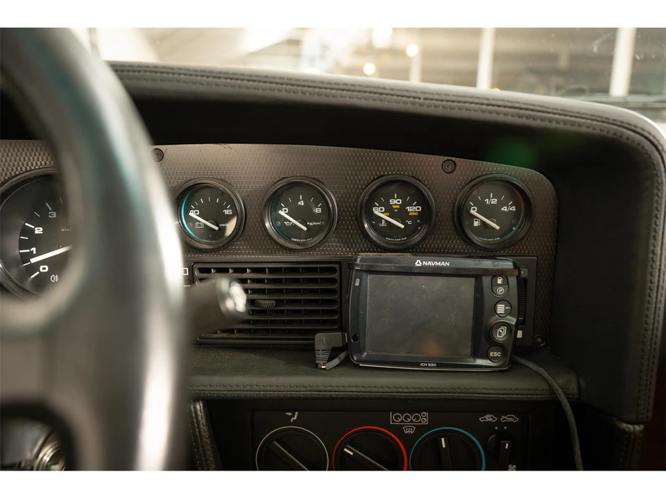 1990 Alfa Romeo SZ - Image 12 of 31