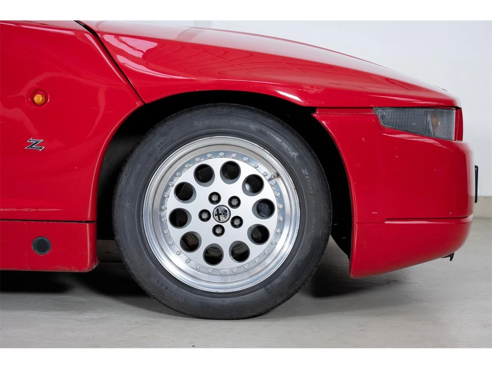 1990 Alfa Romeo SZ - Image 15 of 31