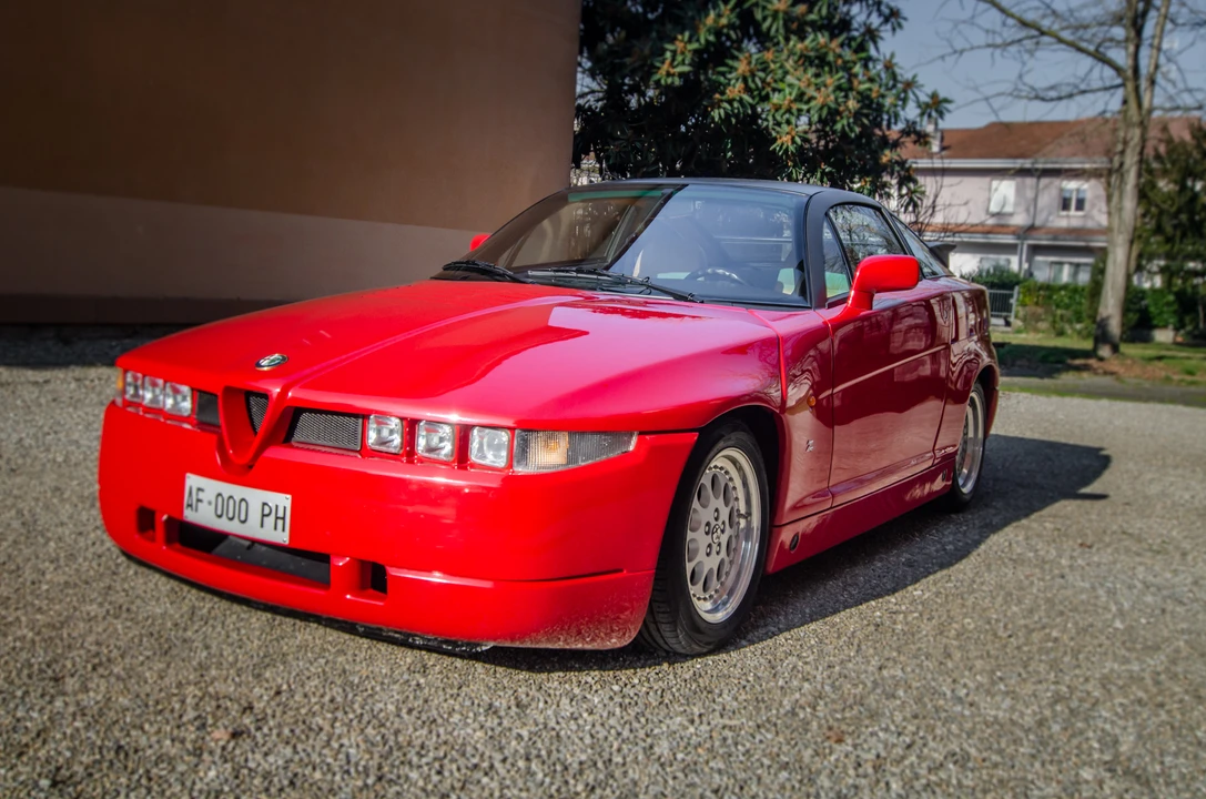 1996 Alfa Romeo SZ - Image 7 of 31