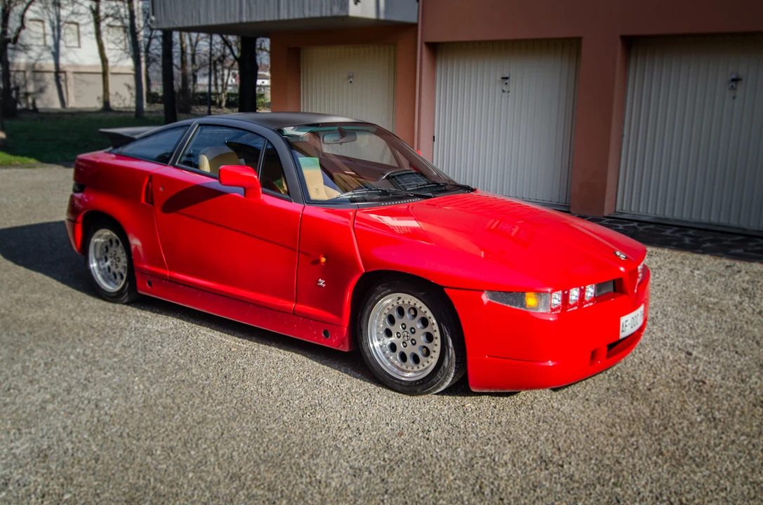 1996 Alfa Romeo SZ - Image 10 of 31
