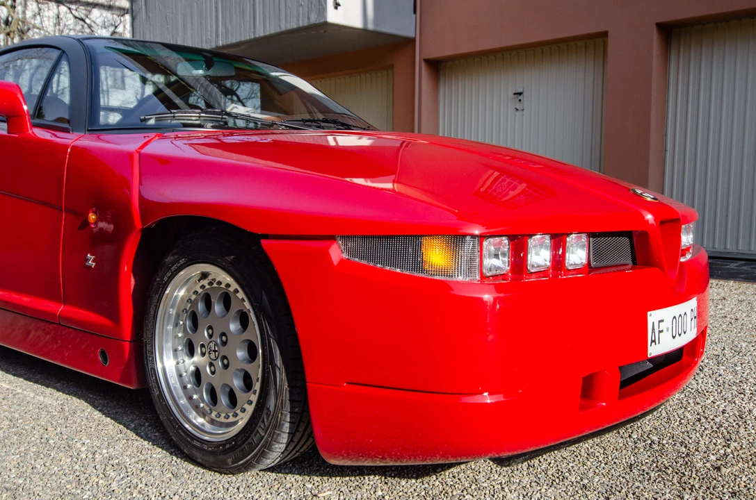 1996 Alfa Romeo SZ - Image 11 of 31