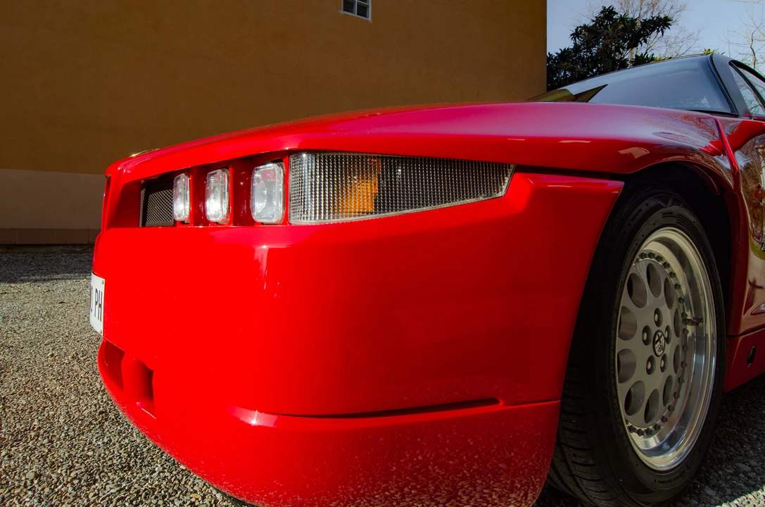 1996 Alfa Romeo SZ - Image 13 of 31