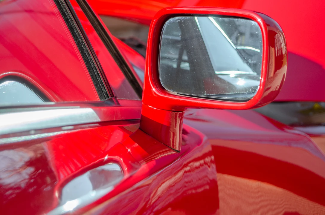 1996 Alfa Romeo SZ - Image 22 of 31
