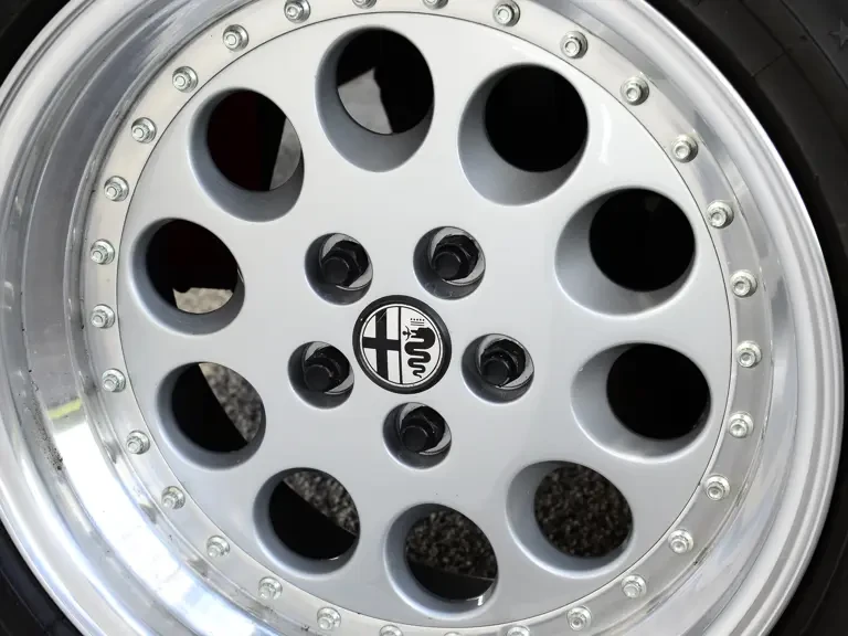 1990 Alfa Romeo SZ - Image 11 of 13