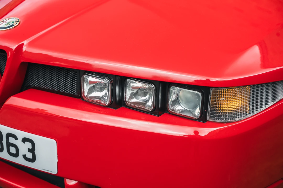 1990 Alfa Romeo SZ - Image 22 of 31