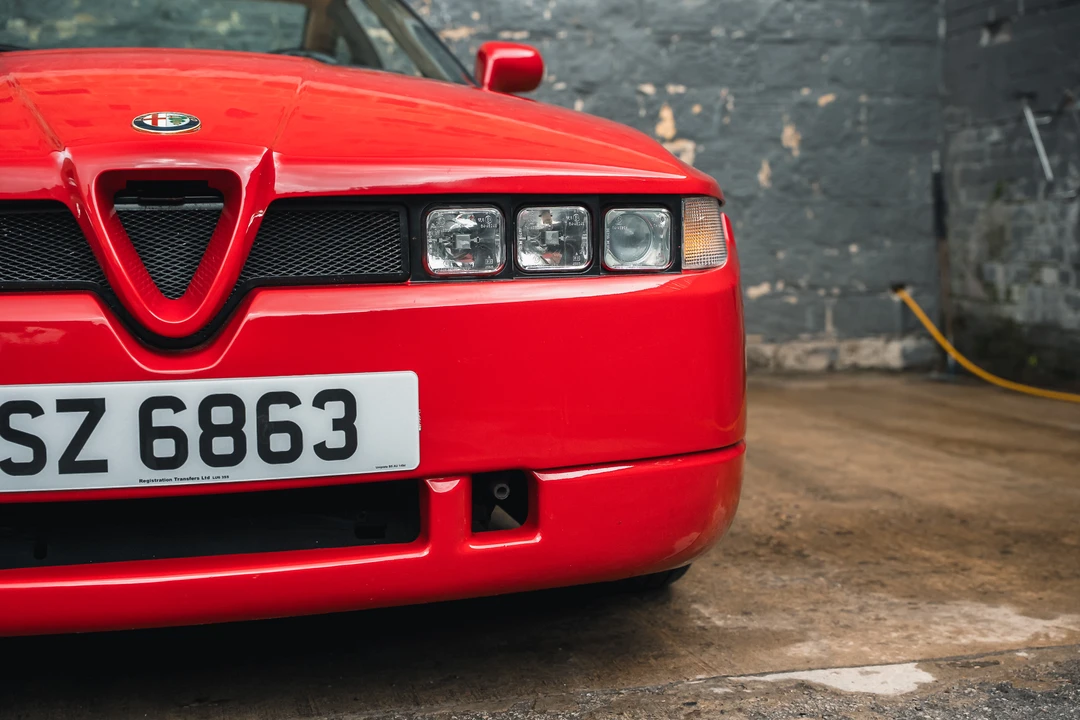 1990 Alfa Romeo SZ - Image 23 of 31