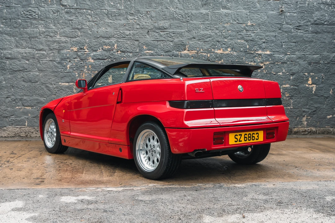 1990 Alfa Romeo SZ - Image 5 of 31