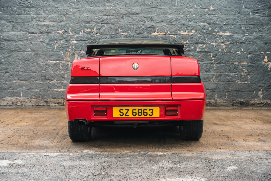 1990 Alfa Romeo SZ - Image 6 of 31