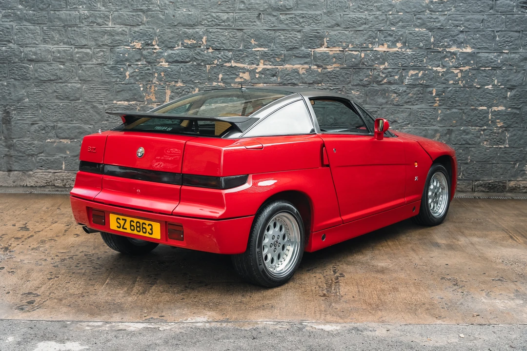 1990 Alfa Romeo SZ - Image 13 of 31