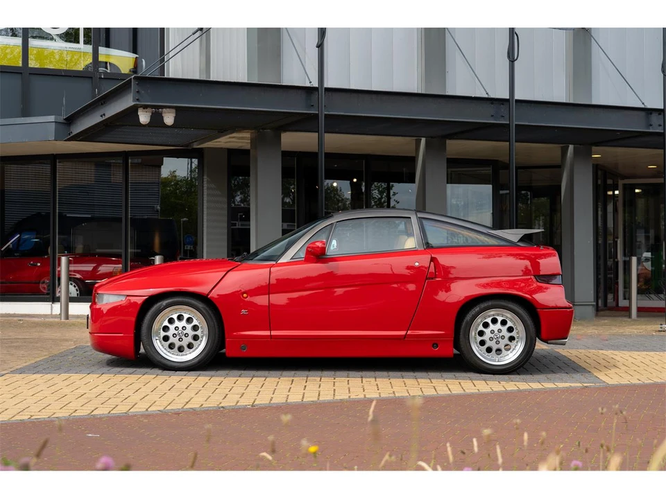 1990 Alfa Romeo SZ - Image 2 of 11